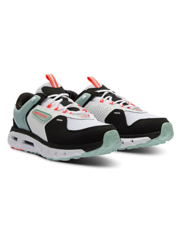 Under Armour Sneakers "Summit Trek" in Weiß