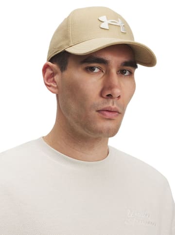 Under Armour Cap "Brushed Blitzing" in Beige