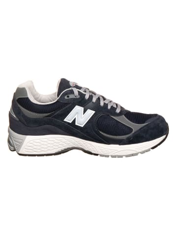New Balance Leder-Sneakers "2002R" in Dunkelblau