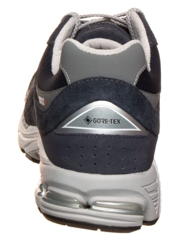 New Balance Leder-Sneakers "2002R" in Dunkelblau