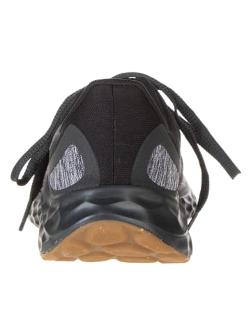 New Balance Buty sportowe w kolorze czarnym