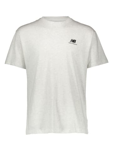 New Balance Shirt "Uni-ssentials" in Creme