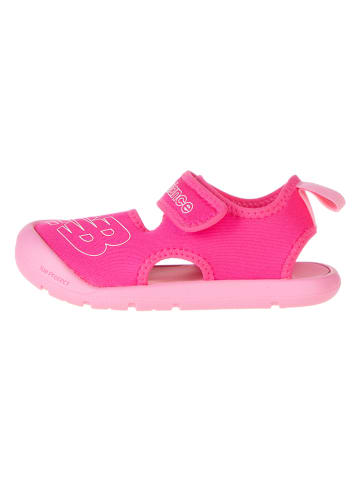 New Balance Enkelsandalen roze
