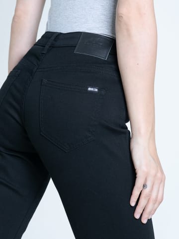 BIG STAR Dżinsy - Slim fit - w kolorze czarnym