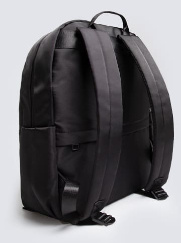 BIG STAR Rucksack in Schwarz - (B)26 x (H)40 cm