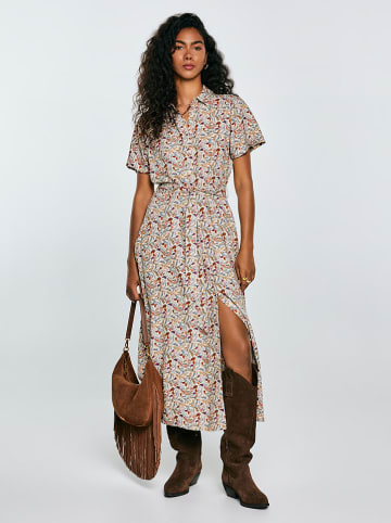 BIG STAR Kleid in Creme