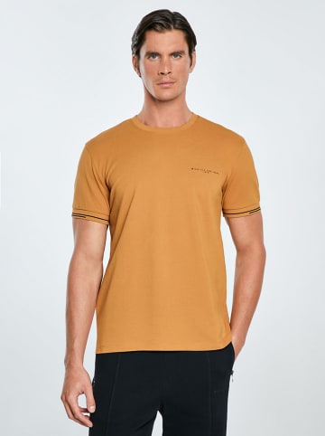 BIG STAR Shirt in Orange