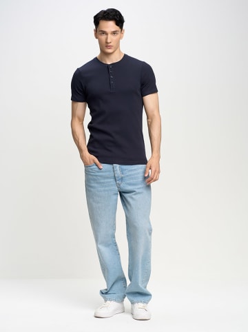 BIG STAR Koszulka "Basicag" w kolorze granatowym