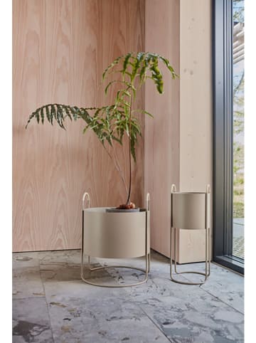 OYOY living design Pflanzenständer ''Maki'' in Beige - (B)24 x (H)55 x (T)22 cm