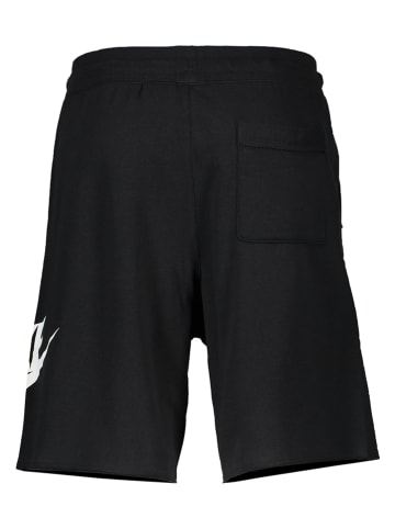Nike Shorts in Schwarz