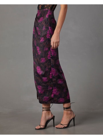 Milan Kiss Rock in Lila