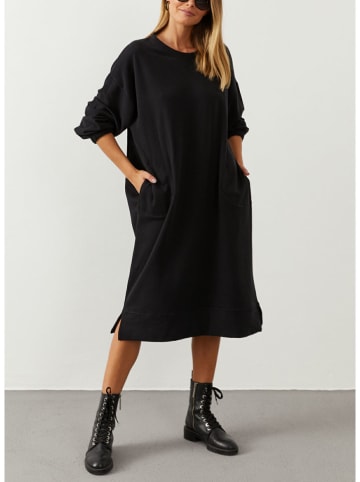 Milan Kiss Kleid in Schwarz