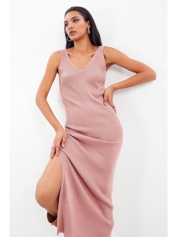 Milan Kiss Kleid in Rosa