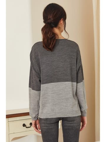 Milan Kiss Pullover in Grau