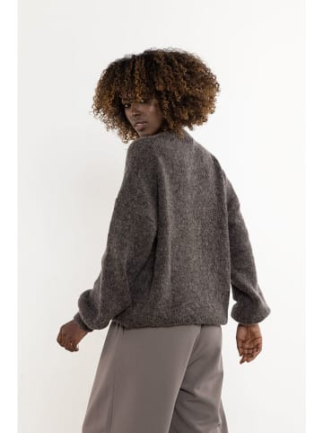 Awama Trui antraciet