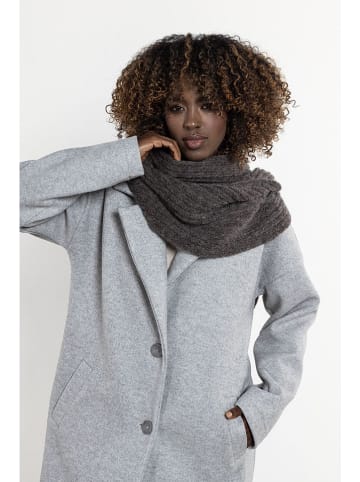 Awama Szal w kolorze antracytowym