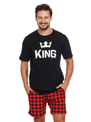 Doctor Nap Pyjama in Schwarz/ Rot