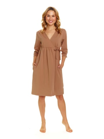 Doctor Nap Sukienka ciążowa w kolorze jasnobrązowym