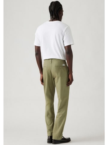 Levi's Spodnie chino w kolorze oliwkowym