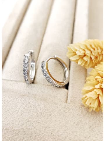 Nakkash Gecoate creolen met edelstenen