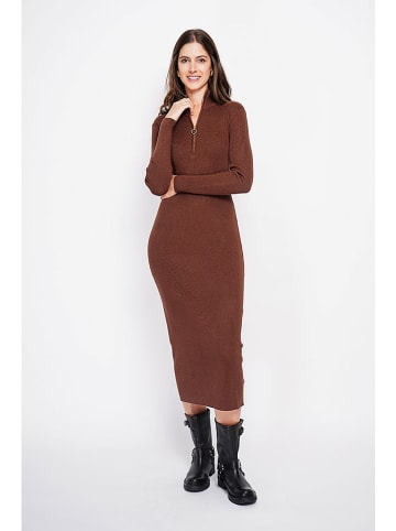 ASSUILI Sukienka dzianinowa w kolorze brązowym