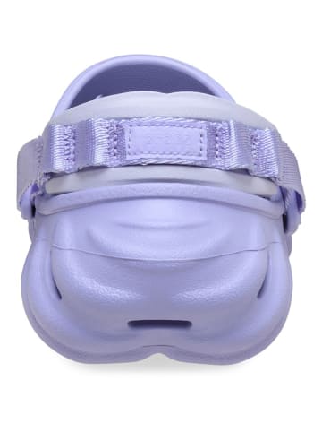 Crocs Chodaki "Echo" w kolorze fioletowym