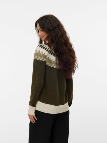 Vero Moda Pullover in Khaki