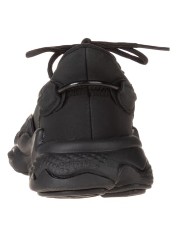 adidas Leder-Sportschuhe "Ozweego" in Schwarz