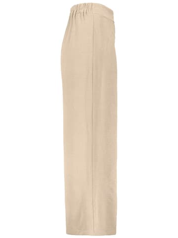 Sublevel Hose in Beige