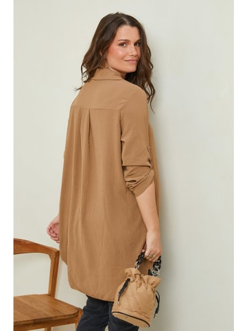 Curvy Lady Blouse camel