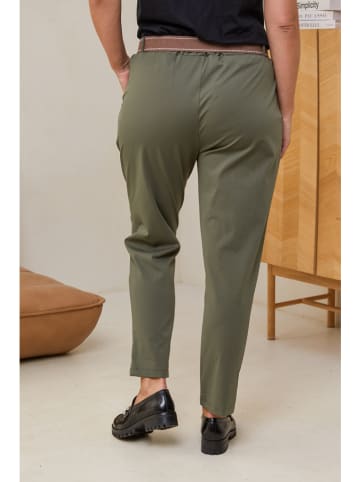 Curvy Lady Hose in Khaki