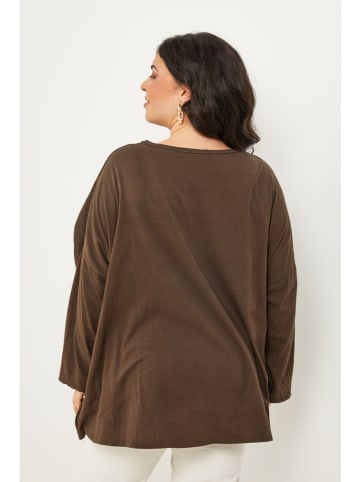 Curvy Lady Longsleeve in Braun