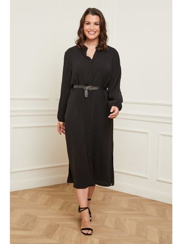 Curvy Lady Kleid in Schwarz