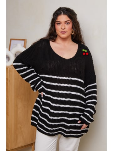 Curvy Lady Pullover in Schwarz