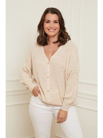 Curvy Lady Cardigan in Beige