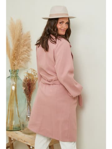 Curvy Lady Tussenmantel lichtroze