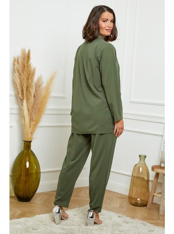 Curvy Lady 2-delige outfit kaki