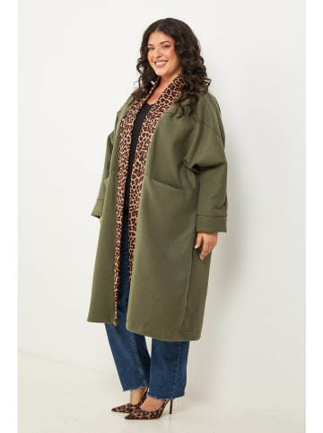 Curvy Lady Tussenmantel kaki