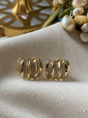 Luseera Vergold. Ohrstecker mit Edelsteinen