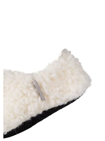 camano Hausschuhe in Creme