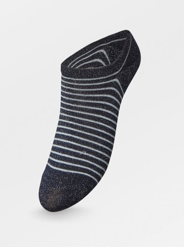 Becksöndergaard Skarpety w kolorze granatowo-białym