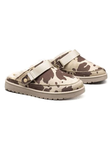 C'M Hausschuhe in Creme/ Braun