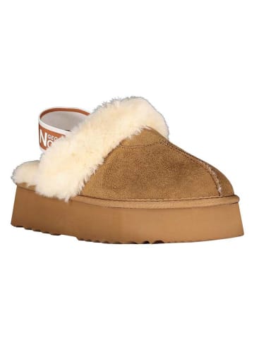 Geographical Norway Hausschuhe "Oscara" in Hellbraun