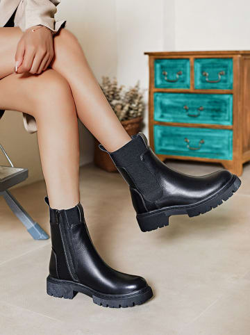 Sixth Sens Boots in Schwarz