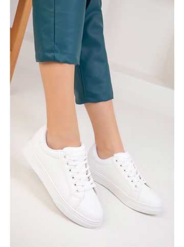 trendyol Sneakers in Weiß