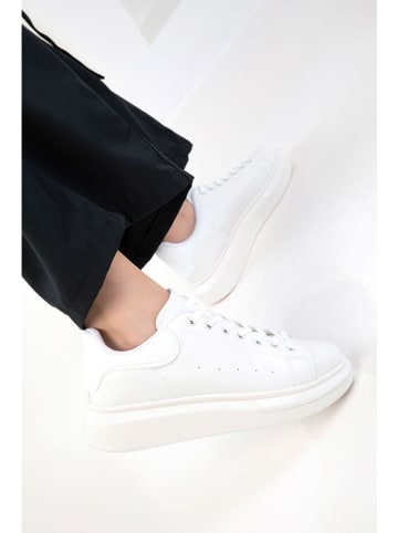 trendyol Sneakersy w kolorze białym