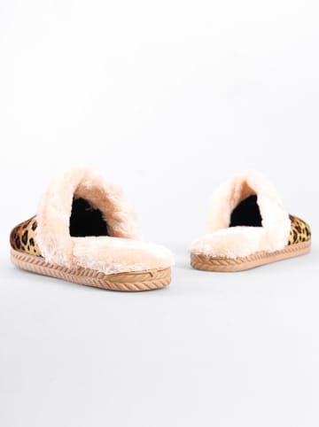 trendyol Hausschuhe in Beige/ Braun