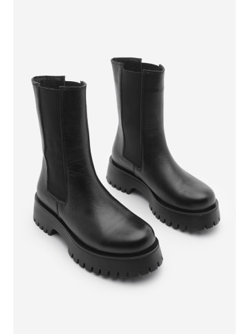 trendyol Chelsea-Boots in Schwarz