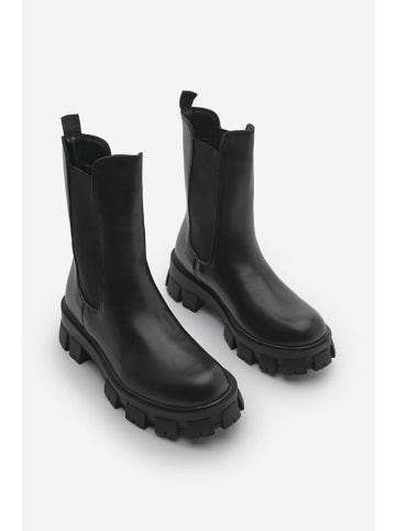 trendyol Chelsea-Boots in Schwarz
