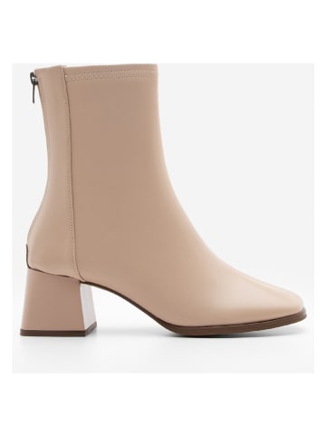 trendyol Stiefeletten in Creme